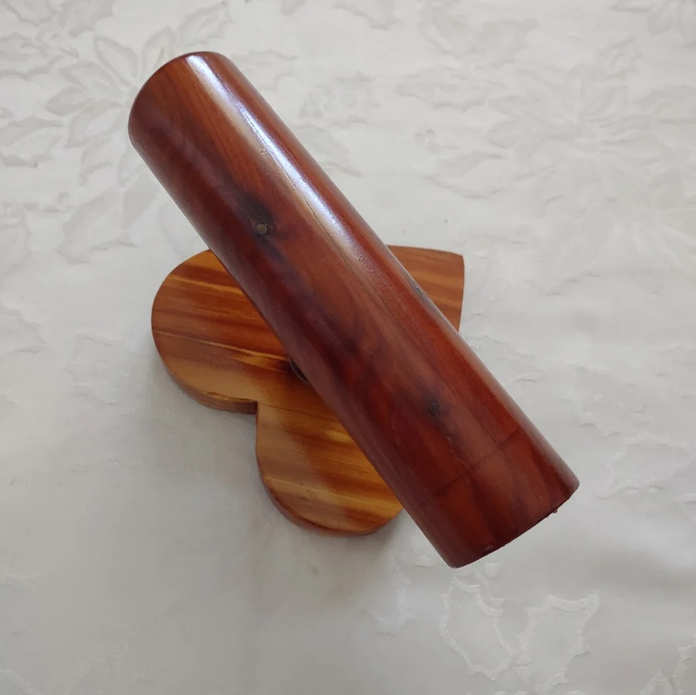 Wood jewelry display T Bar Stand heart Shaped Base